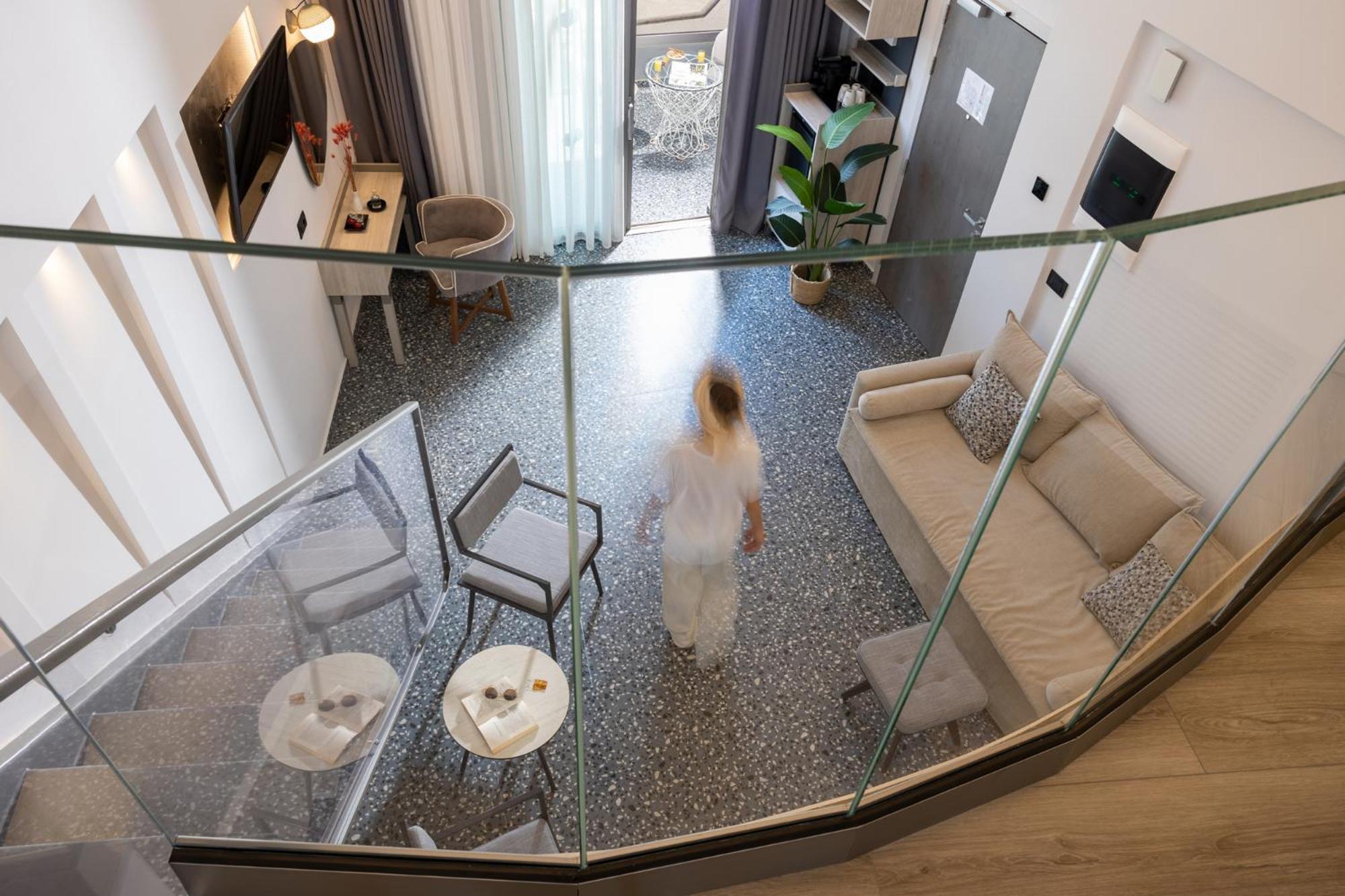 Pearl Seabreeze Suites Ретимно Экстерьер фото